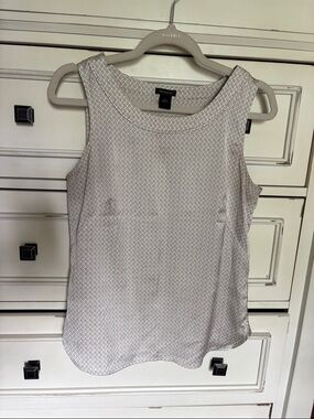 Ann Taylor White Patterned Sleeveless Shell
